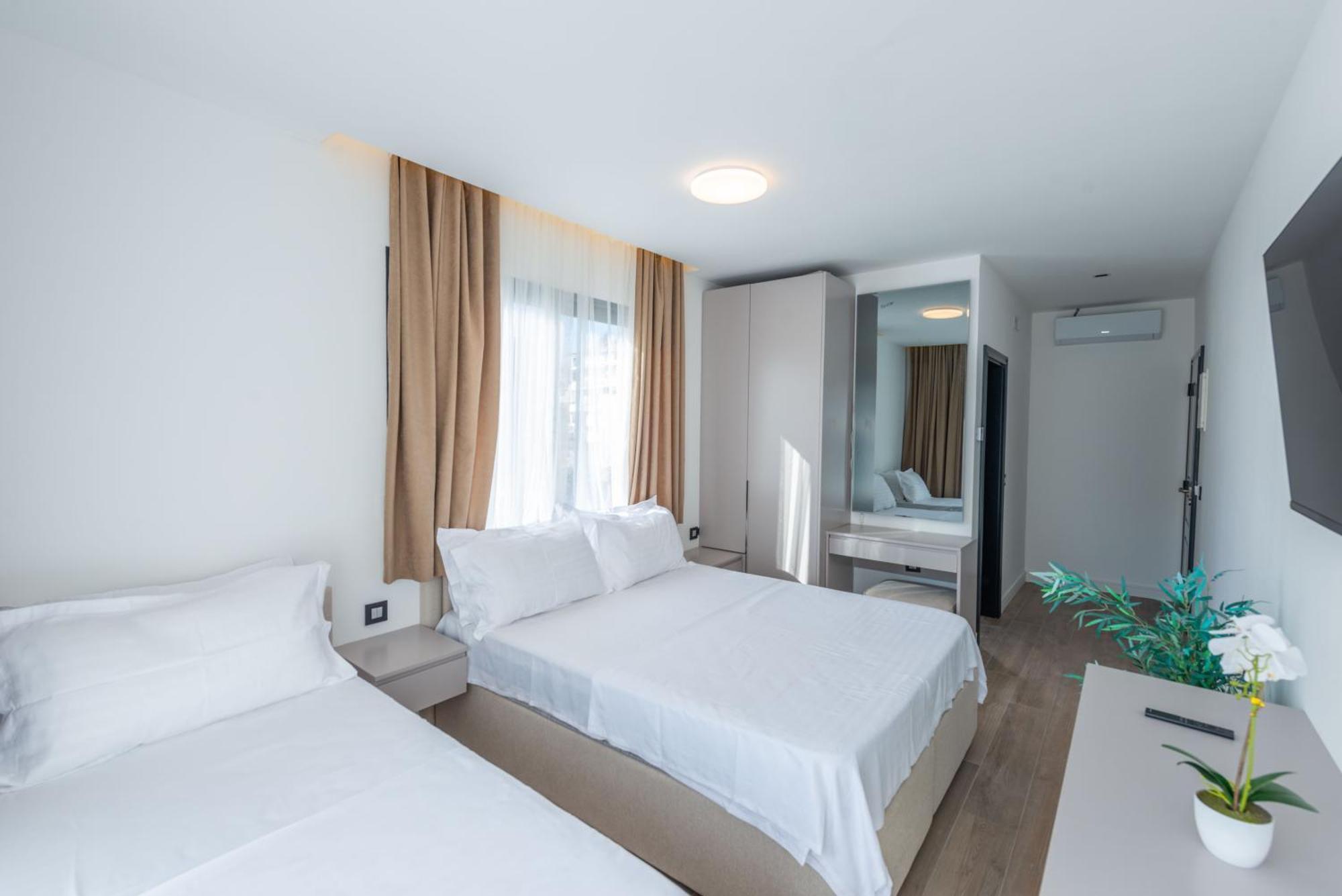 Botanica Boutique Hotel Ulcinj Exterior foto