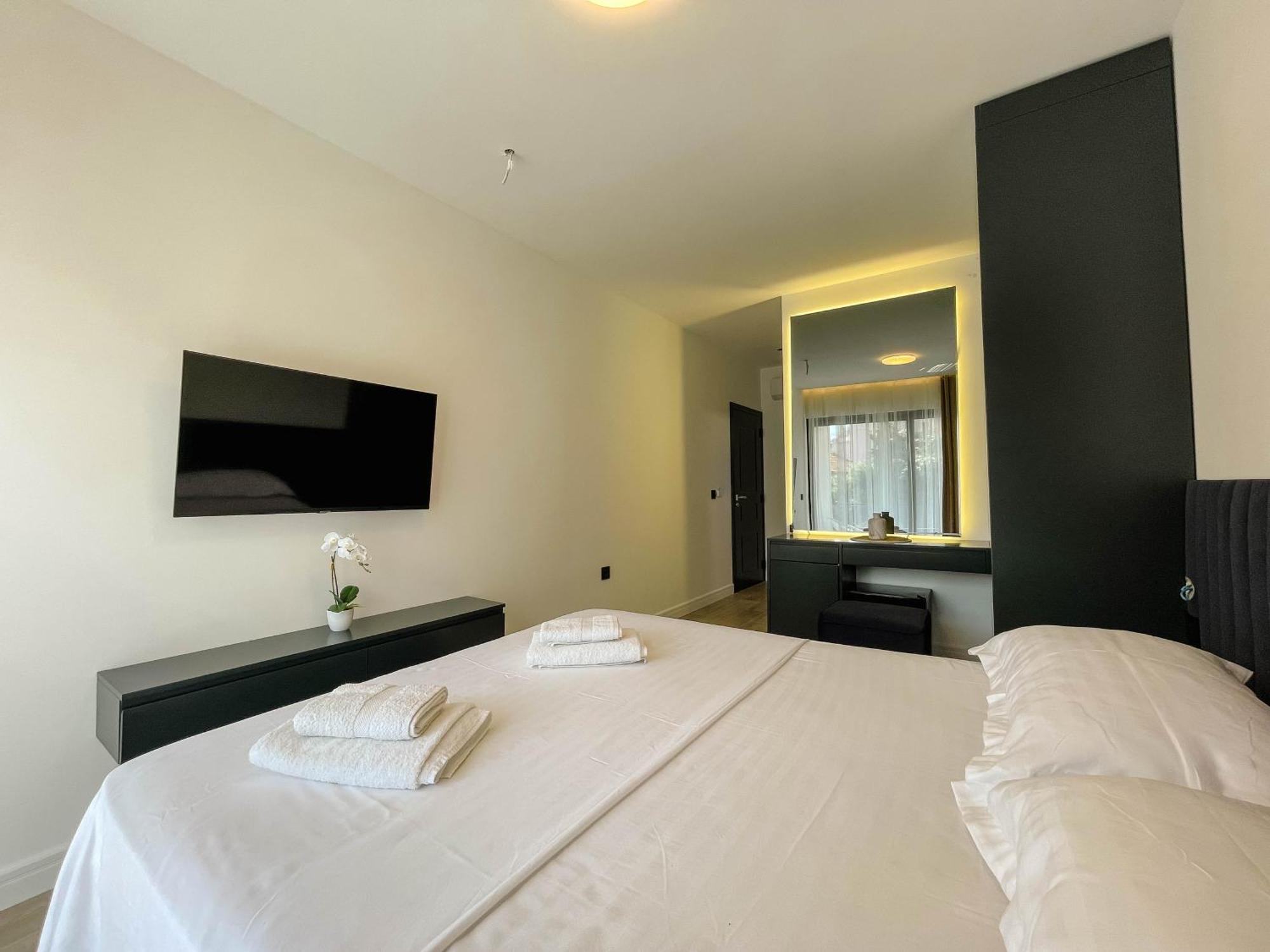 Botanica Boutique Hotel Ulcinj Exterior foto