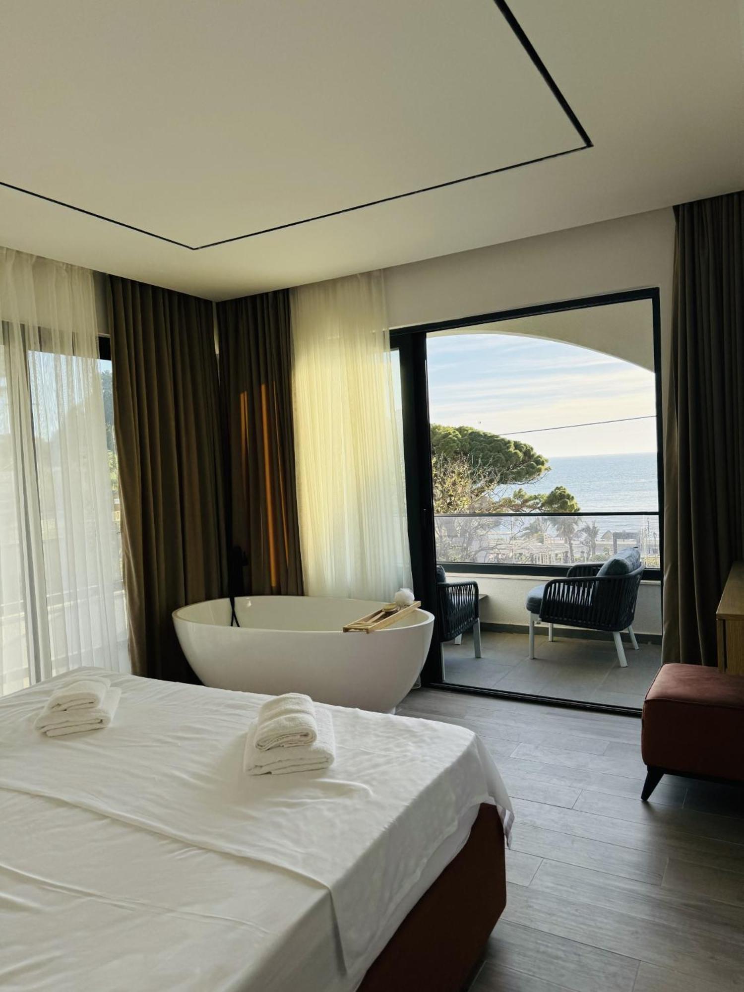 Botanica Boutique Hotel Ulcinj Exterior foto